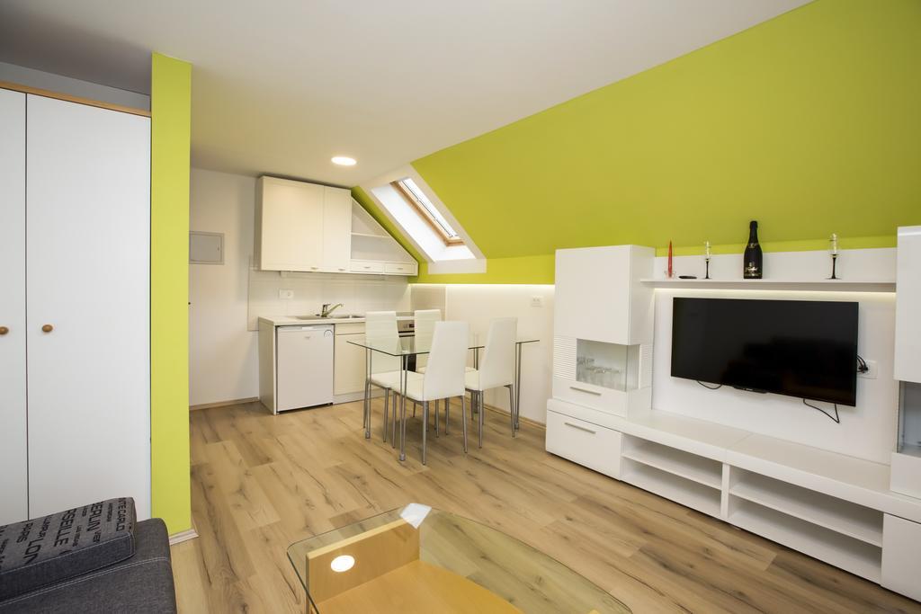 Holiday House Klemencic 보히니 외부 사진